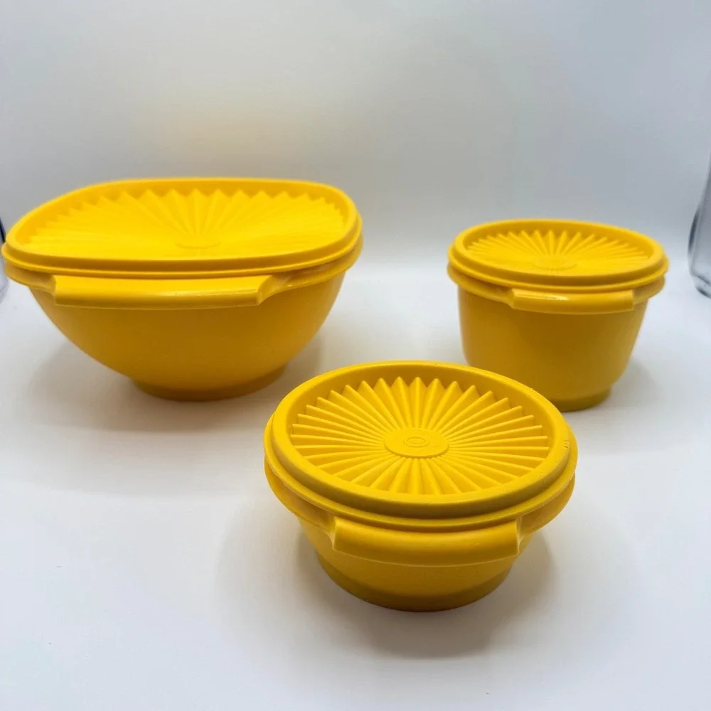Tupperware‎ Harvest Gold Yellow Servalier Bowl 836 1323 886